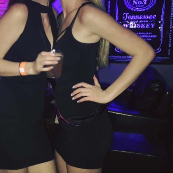 LA Class Dress - Picture 7 of 7